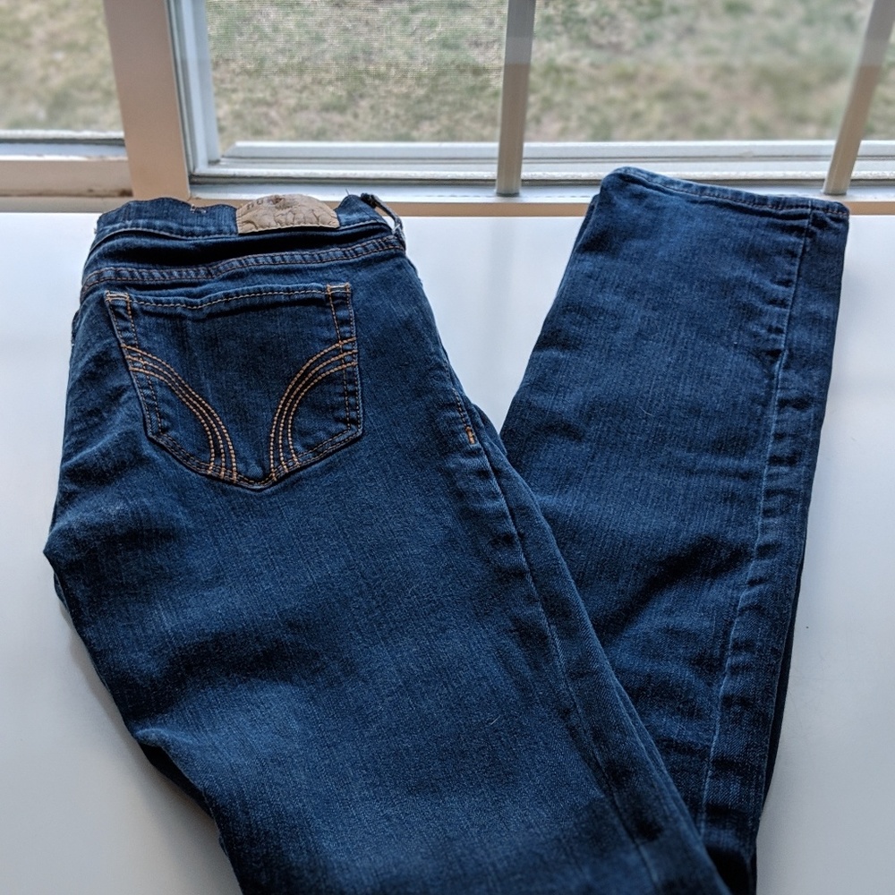 Hollister jeans